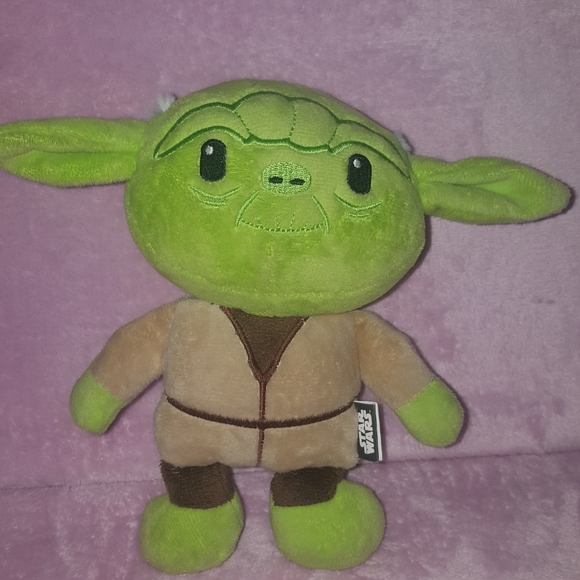 Yoda stuffed Star Wars - Picture 4 of 5